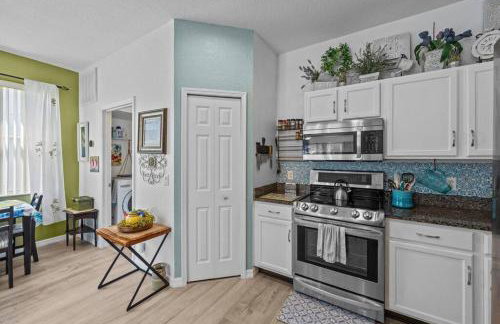 Mediterranean Garden Oasis - Foto 47