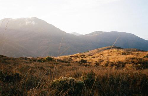Torran Cottage, Lochside Home near Skye - Foto 25