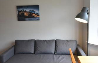 Sighthill 3 Bedrooms with Private Garden - Foto 23