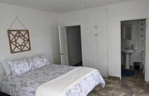 Centrally Located 2 Master Bedrooms to Explore all San Diego has to Offer - Foto 2