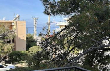 Sunny Modern Beach Retreat Steps from the Shore - Photo 30