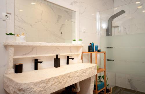 Lux & View - Sveta Nedjelja - Foto 50