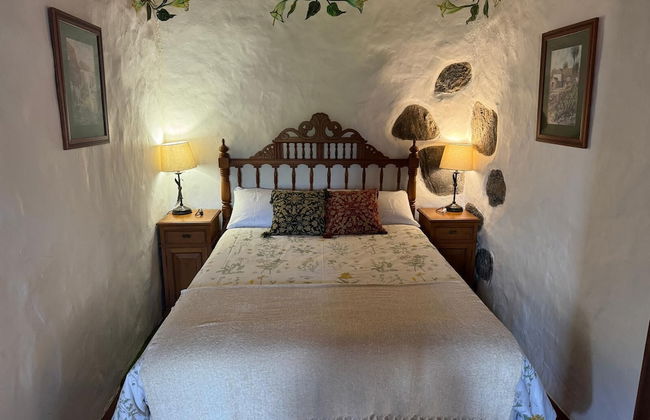 Oasis Hill Botanical Garden - Foto 4