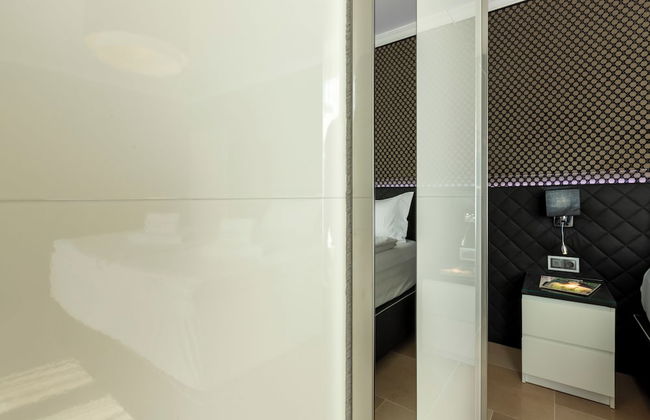 The Queen Luxury Apartments - Villa Medici - Photo 38