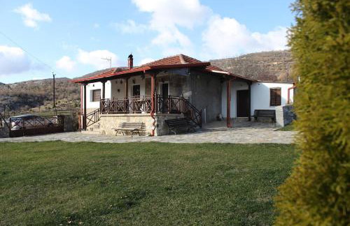 KASTORIA DENDROCHORI Retreat & Rest - Photo 1