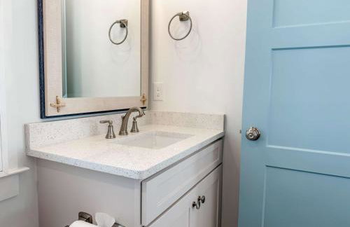 Serenity by the Sea St George Island Pool Home - Foto 76