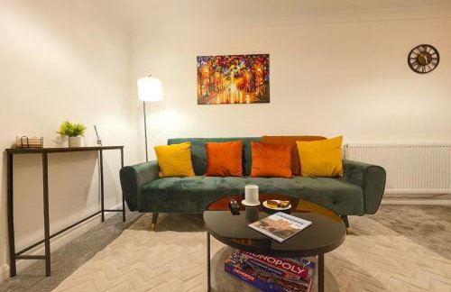 Cambridge Stylish Hot Tub Stay Sleeps 10 - Foto 1