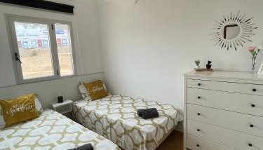 ÁTICO "TURQUESA BEACH" CON PISCINA, TERRAZA y BARBACOA - Foto 5