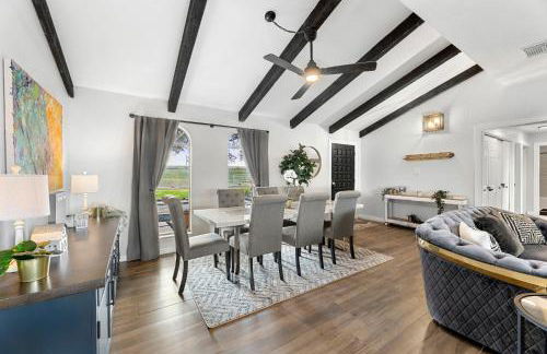 Farm Retreat with Jacuzzi, Fire Pit, Mini Goats, Mini Ponies and Mini Cows - Foto 26