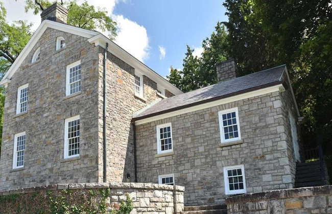 Niagara Falls and Niagara-on-the-Lake Ultimate Day Tour - Photo 5