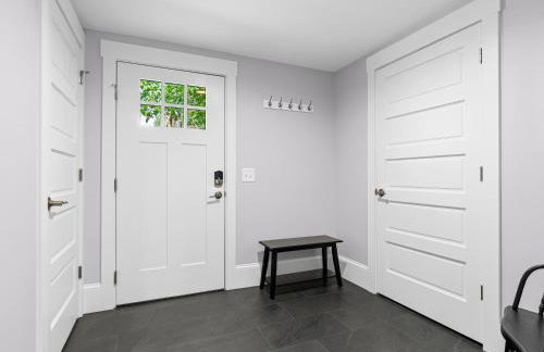 Downtown Retreat - Private Yard- Parking - Foto 32