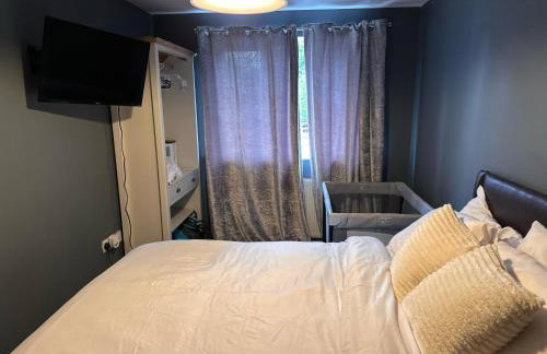 3 Bed Entire House - Runcorn - Foto 51