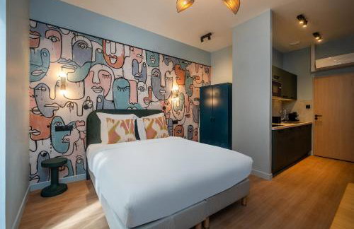 Montmartre Paris Suite - Photo 28