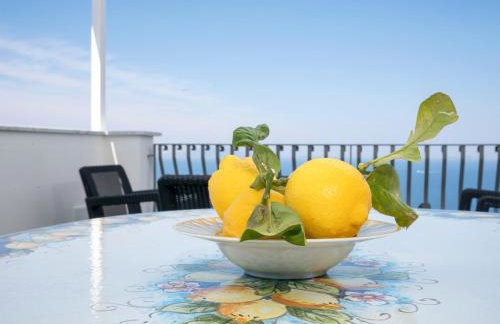 Breathtaking Sea View Apartment on Sorrento Coast with Sunset Terrace & Parking - Foto 8