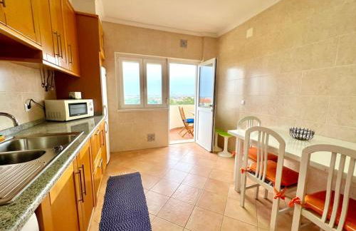 Appartement T2 avec vue panoramique sur la côte - Photo 17