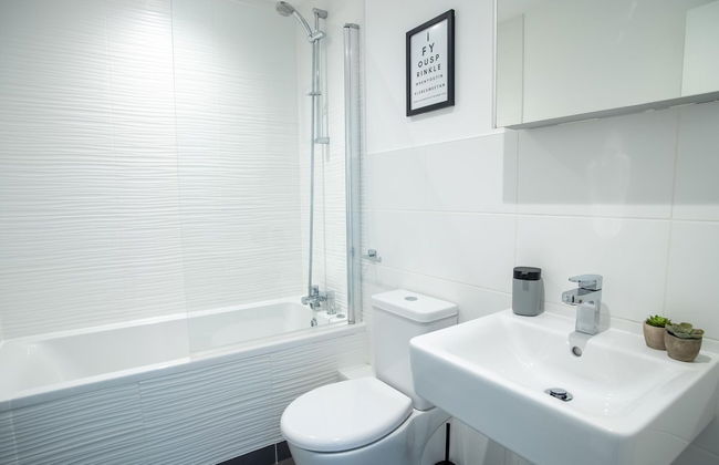 Exeter Cathedral Two-bedroom Stay - Foto 8