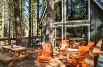 Spring Home 6 - Cozy 4BR Cabin in Black Butte Ranch w Fireplace - Foto 44