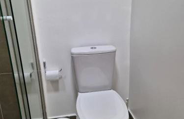 Estúdio novo 300 metros metrô Liberdade - Foto 6