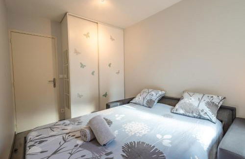 L'Évêché - T3 Spacieux & Traversant en Hypercentre - Foto 10