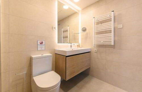 JES214B - Piso de lujo de 1 dormitorio con hermosas vistas a la ciudad - Alquiler temporal - Foto 18