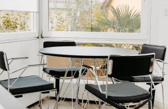 LuBu Stay Central, Cozy, with Workspace and Parking - Foto 14