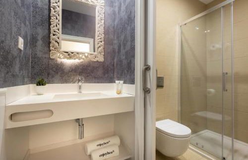 Enjoybcn Coliseum Apartments - Photo 26