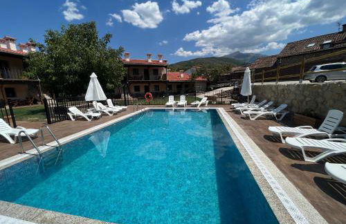 APARTAMENTOS DOÑA JIMENA DEL AMBROZ 4 Estrellas complejo único en el centro del pueblo - Foto 43