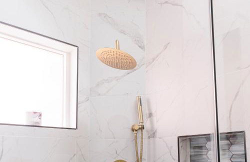 Lux Newly Remodeled DT, Patio, Fully Stocked 5Bd, 3Ba - Foto 29