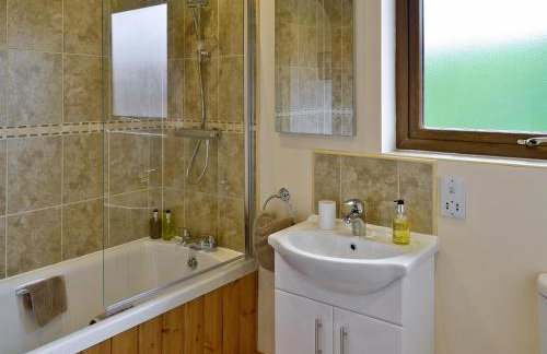 Hawthorn Lodge - Photo 8