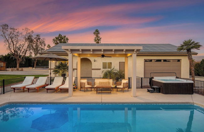 Pool, Sports Court, Game Garage, Fire Pit, & Casita Olivano Ranch by Avantstay - Foto 37