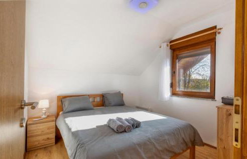 Amazing Home In Perusic With Sauna - Foto 32