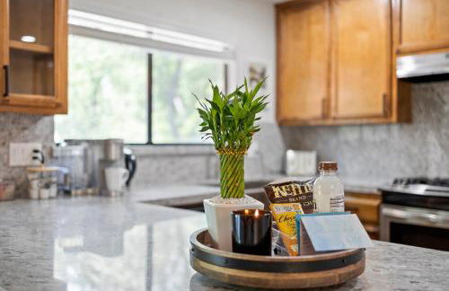 Peaceful Creekside Buddha Retreat - Foto 26