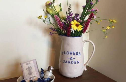 Eastfield Cottage Free Parking And Ev Charger - Photo 20