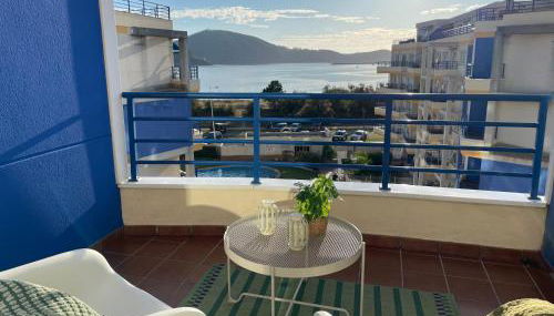 Apartamento con vistas al mar B3 Urb Puerto Azul - Foto 3