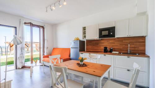 Awesome Apartment In Terre Roveresche - Foto 4