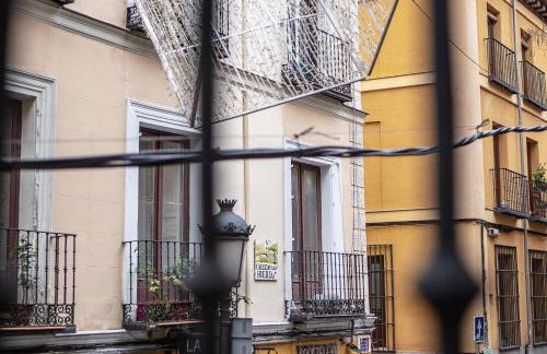 Calle Huertas Coqueto by RegalateMadrid - Photo 14