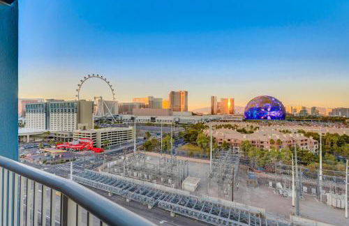 SPHERE IN 4K - Vintage Vegas Condo with Sphere and Strip Views! - Foto 34