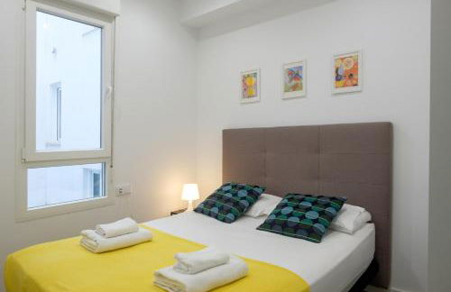 Bright, Brand new & Very Comfortable Apartment - Photo 20