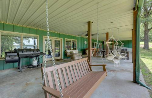 Hot Tub and Shared Dock Lakefront Grove House - Foto 33