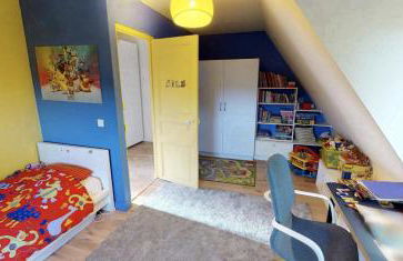 Maison de charme nichée dans le bois pour vivre une expérience unique - Foto 18