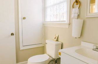 Cozy Downtown Gem Fully Equipped Free Parking - Photo 23