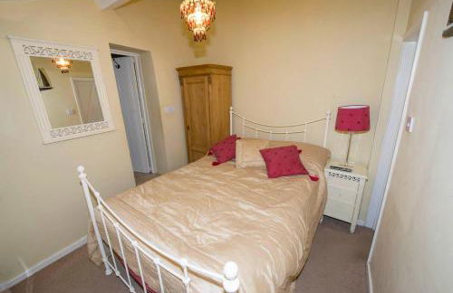 1 bedroomed Cottage near quay - Foto 6