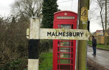 Cosy Cottage Overlooking Malmesbury Abbey - Foto 23