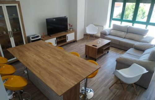 Edificio Valles del Lúpulo (DUPLEX) - Photo 2