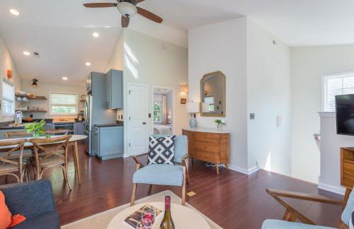 Luxe Loft Pet-friendly, Gas Grill & 5 Minutes from Town - Foto 1