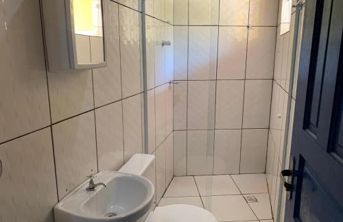 Casa Aconchegante - Próximo das melhores praias de Paraty - 11 pessoas - 25 minutos de carro até o centro - Foto 12