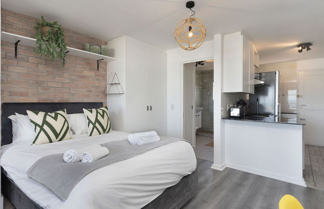 Sea Spray B104 - Photo 8