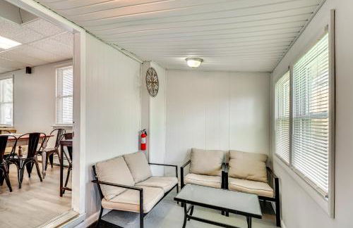 Cozy Keansburg Cottage Walk to Beach and Boardwalk! - Foto 20