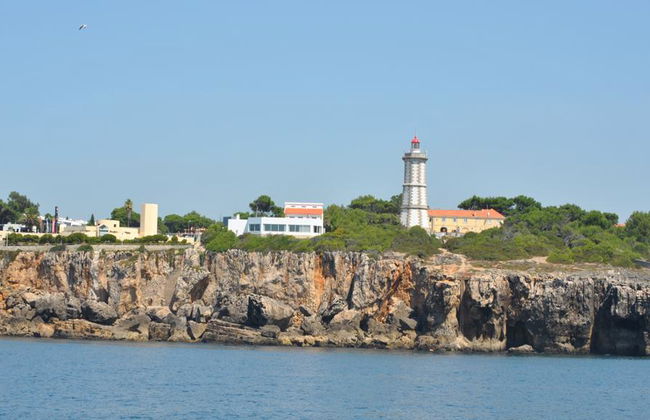 Crucero de lujo al atardecer en Cascais - Tour privado - Foto 2
