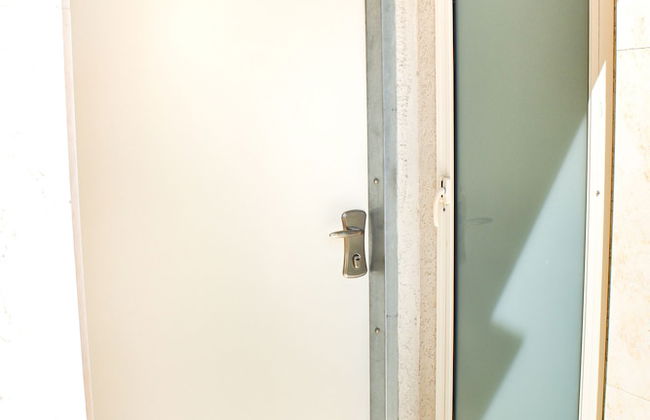 Modern Ben gurion Apt By Ahlan Hospitality - Photo 21